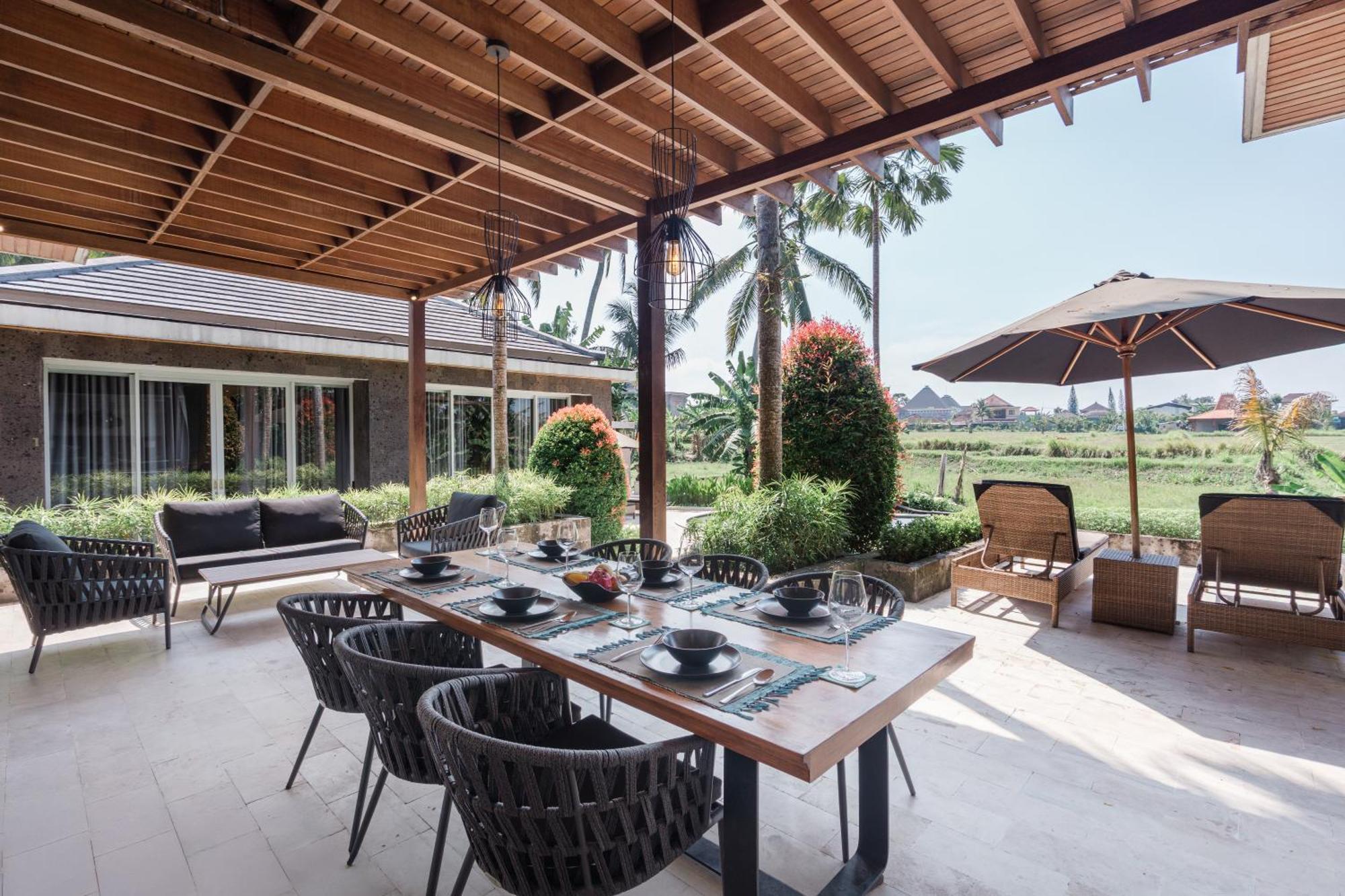 Coconut Grove Villa By Betterplace 우붓 외부 사진