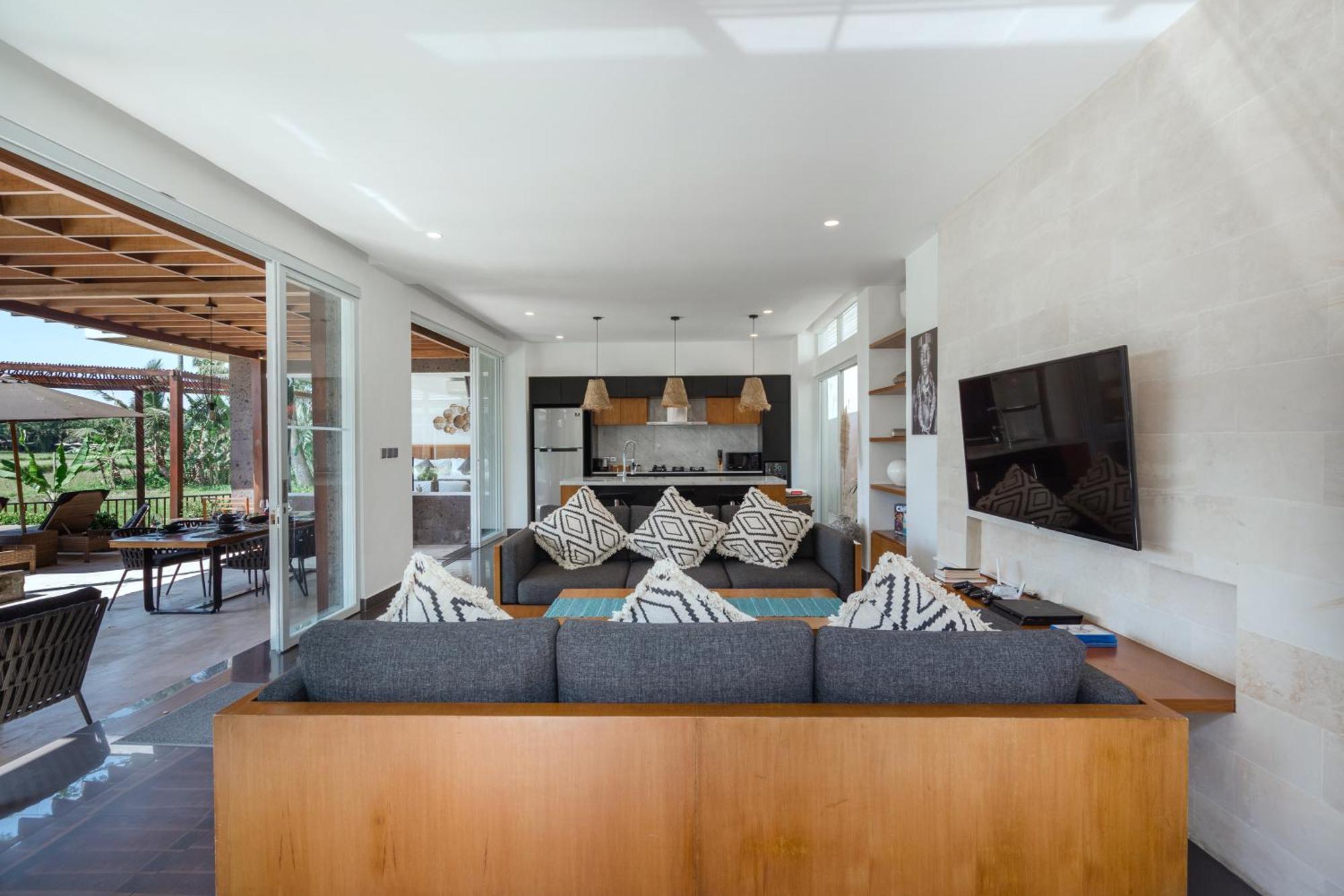 Coconut Grove Villa By Betterplace 우붓 외부 사진