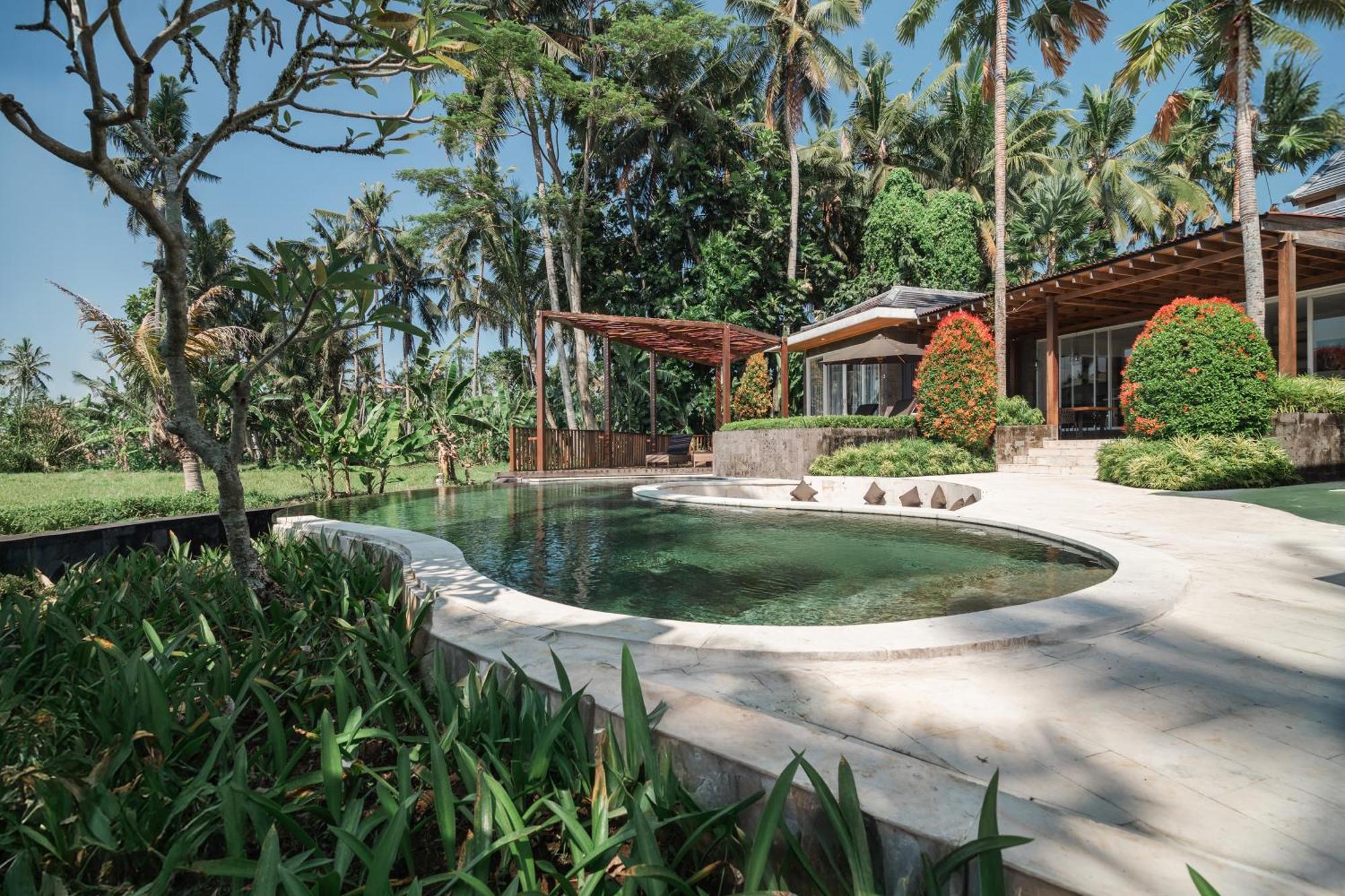 Coconut Grove Villa By Betterplace 우붓 외부 사진