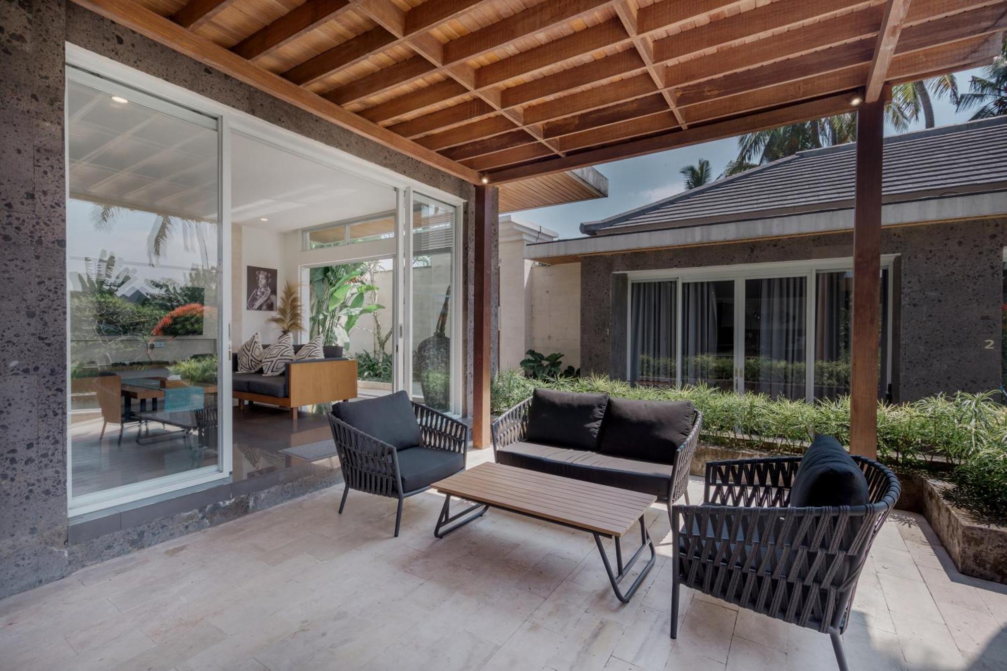Coconut Grove Villa By Betterplace 우붓 외부 사진