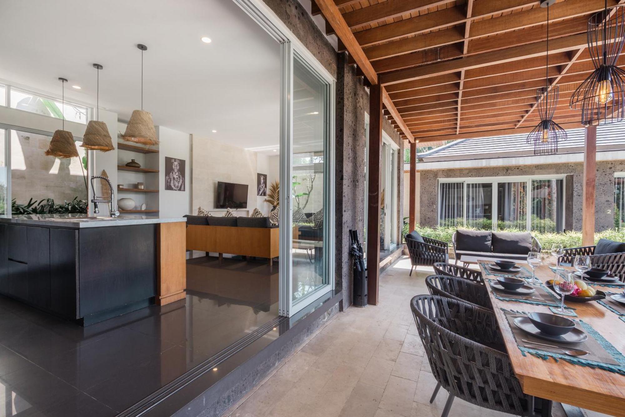 Coconut Grove Villa By Betterplace 우붓 외부 사진